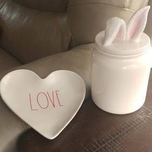 RESERVED RD heart plate and magenta canister